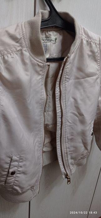 Куртка для девочек.