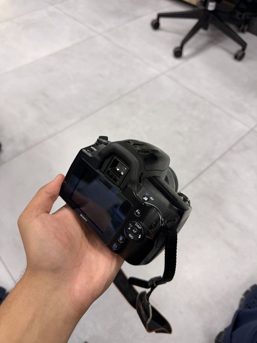 Sony Alpha DSLR-A290 это легкая зеркальная камера