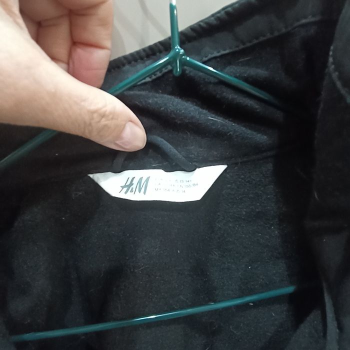 Продам весеннюю куртку на подростка