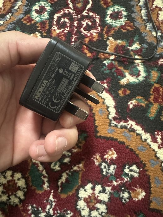 Nokia ingichka orginal zaryadka