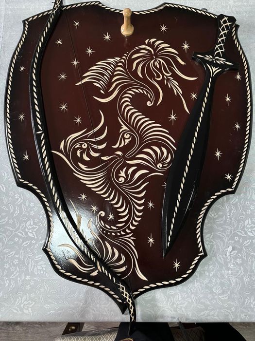 Настенная подставка для шампуров