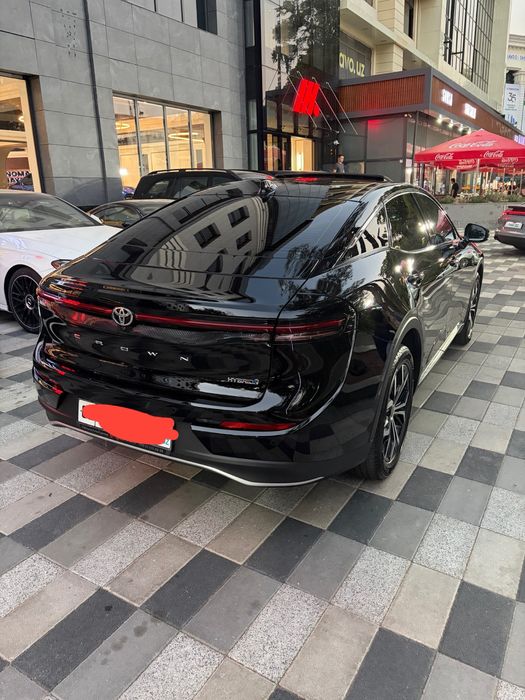 Toyota crown 2024