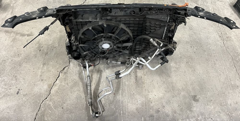 Маска за радиатори/очиларка за VW Polo 6R 2010/2013