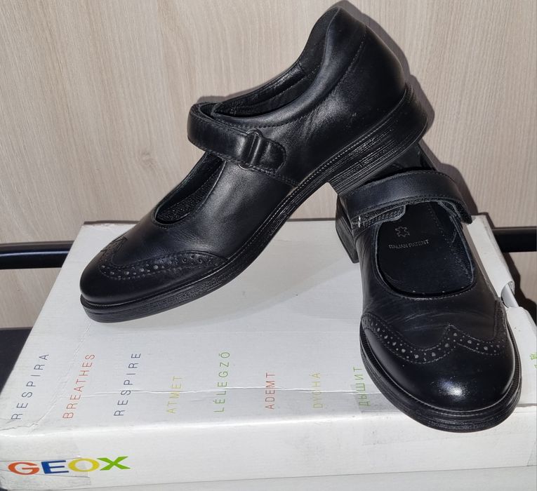 Balerini Geox din piele naturală mărime 35