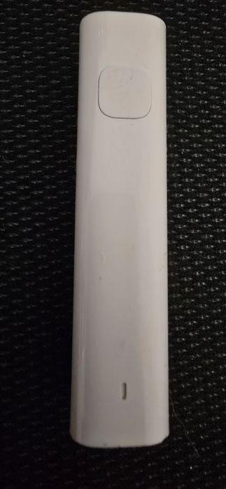 Nokia C5;  наушники Xiaomi