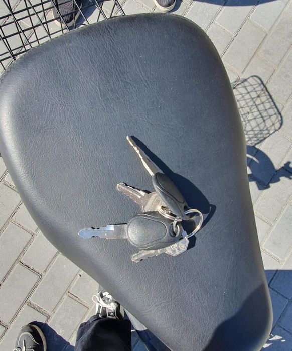 Продаю электросамокат