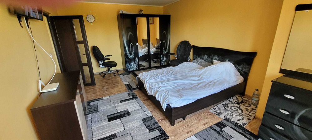 Persoana fizica vand casa parter+ etaj