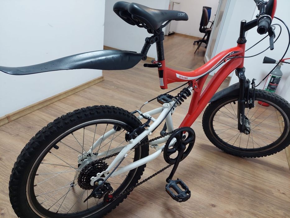Bicicleta Velors copii 20'' pentru maxim 12 ani