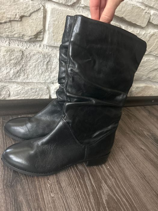 Черни боти марка Dune