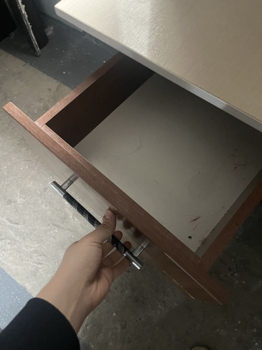 компютереый стол писменный 2в1