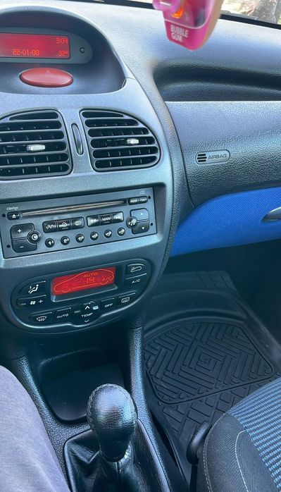 Vand peugeot 206cc  decapotabil