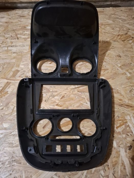 Продам консоль лада гранта