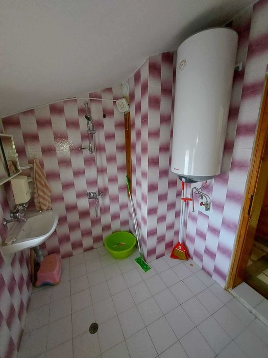 Продава се Къща в с. Момино, Област Търговище - 265 кв.м за 524 €/кв.м - Снимка #8