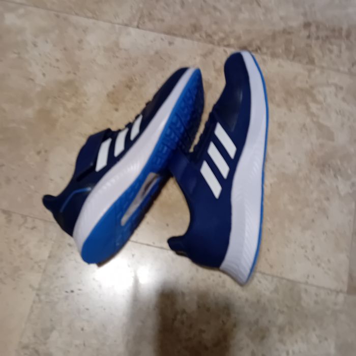 Adidas marimea 38 noi