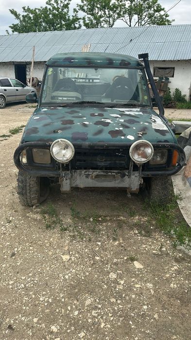 LAND ROVER Discovery 0 — imagine 2