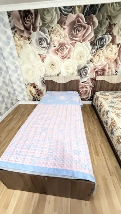 Продам кровать 90*200 с матрасом