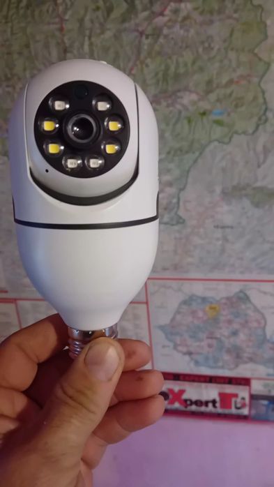 Cameră video cu filet