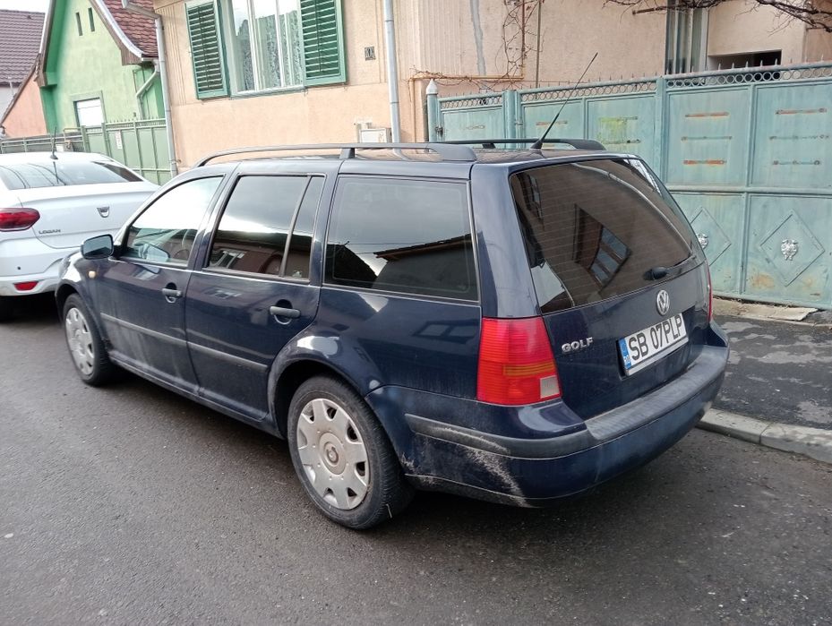 Golf4-1.6-climatronic-bonus 4 roți iarnă.