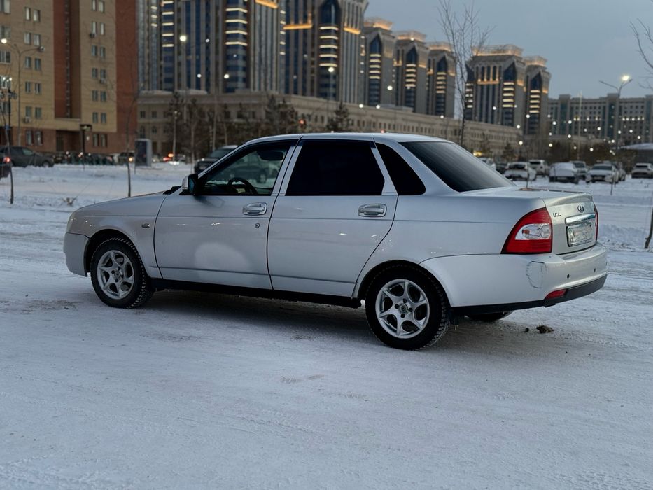 Lada Priora 2 | 2013 года