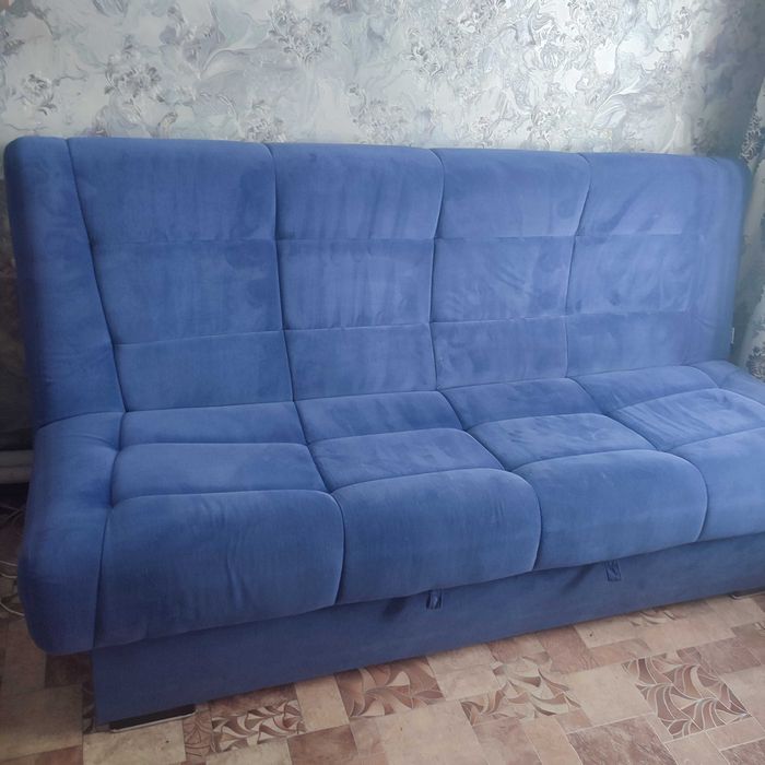 Продам диван в хорошем состоянии
