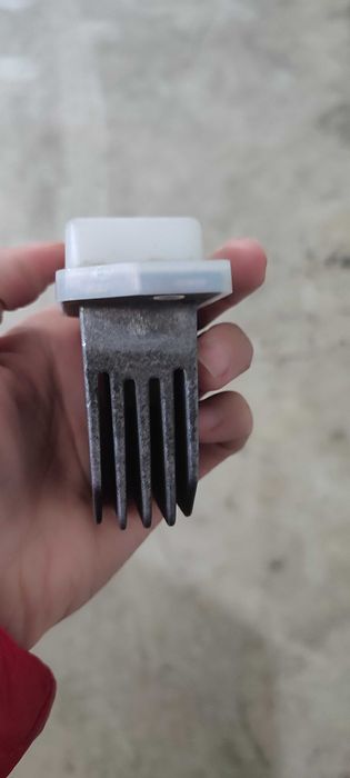 Реостат печки  Nissan juke