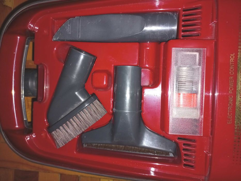 Пылесос NATIONAL MC-4760 / Made in Malaysia