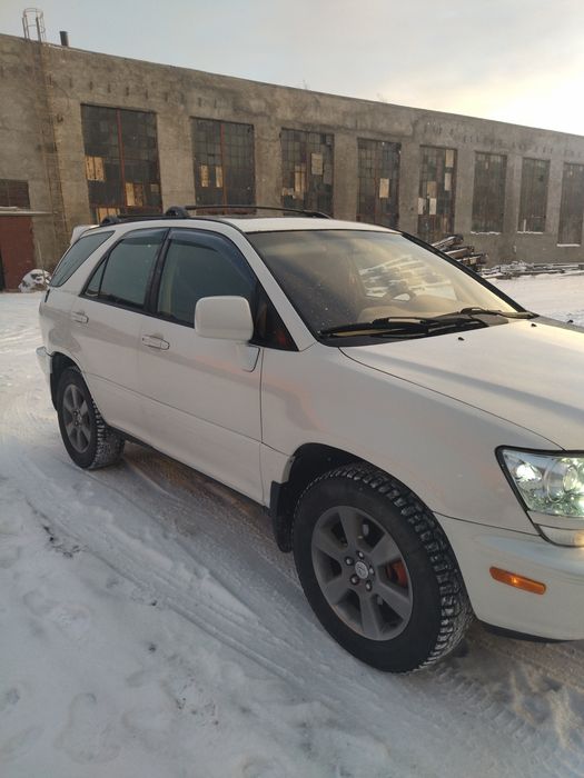 Продаю лексус рх300