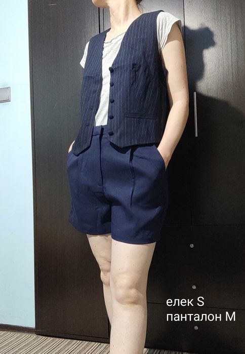 Елегантни къси панталони, елек, дънкови къси панталони, цикламени къси