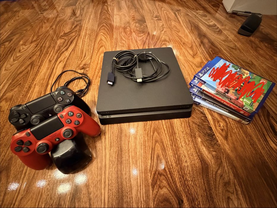 PS4 slim 1TB impecabil