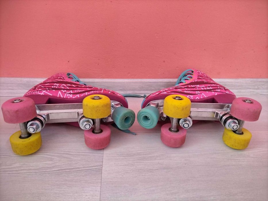 Ролкови кънки "Нина"