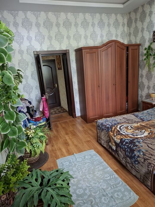 Продажа трёхкомнатная кирпич