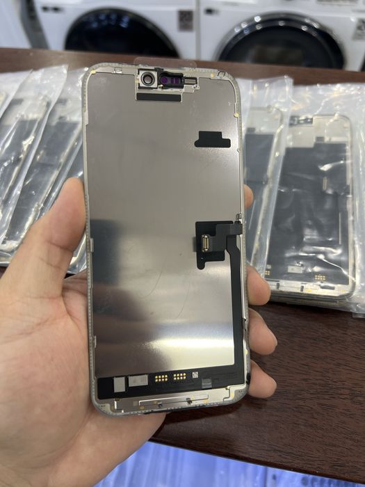 Ekran ( displey ) iPhone madellariga orginal zavod