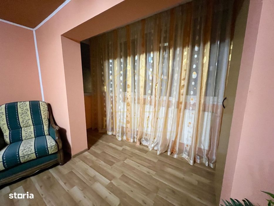 Apartament spatios cu 3 camere | Dambovita