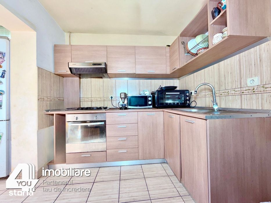Apartament 3 camere Micălaca Miorița ,82 mp, decomandat, et.2/4