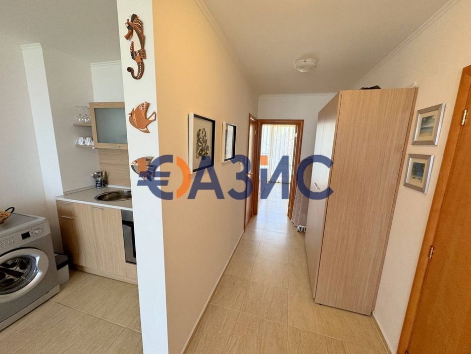 Продава се Двустаен апартамент в Свети Влас - 74 кв.м за 1555 €/кв.м - Снимка #13