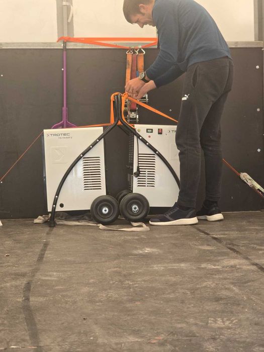 Servicii transport, debarasare/evacuare moloz/mobilă/deseuri/materiale