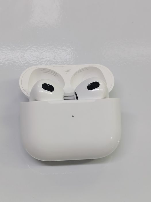 Apple Airpods 3 оригинал