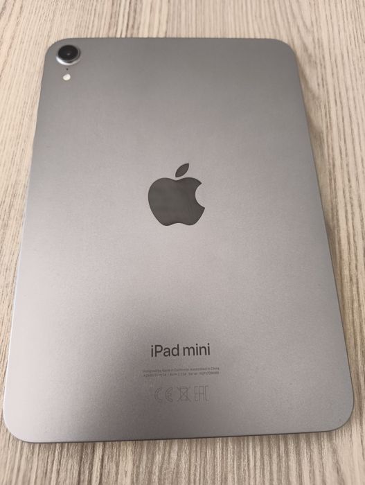 Ipad mini 7 + Apple pencil (USB-C) + Apple Smart Folio