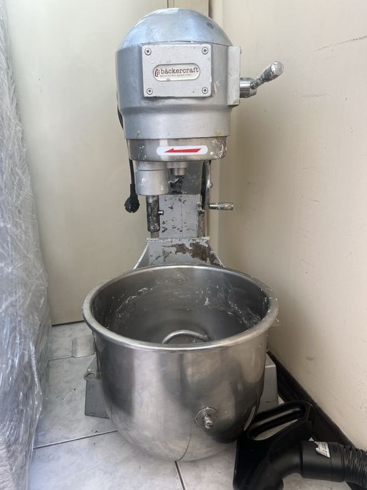 Миксер на 4 кг муки