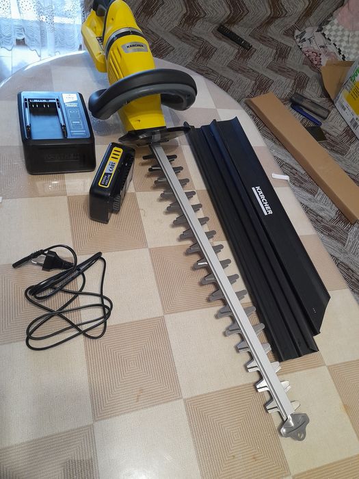 Тример за оформяне на храсти  КЕРХЕР