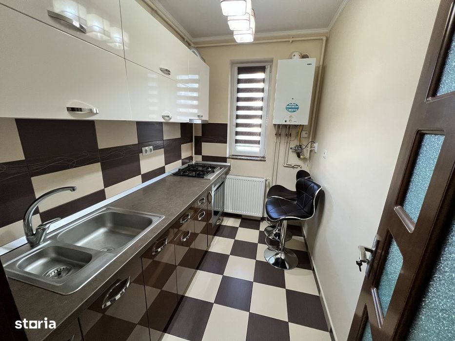 Garsoniera decomandata,recent renovata, zona Turnisor