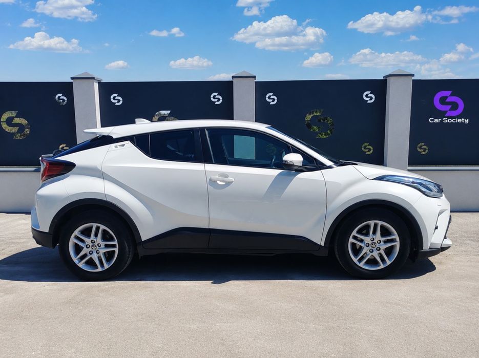 Toyota C-HR LED*Navigatie*Scaune încălzite*Parbriz încălzit*8 roti