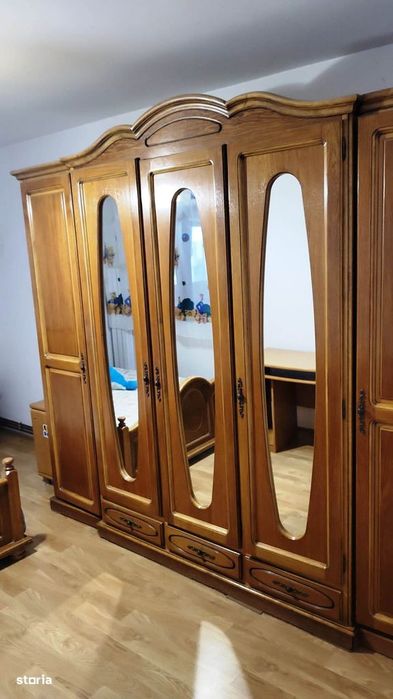 Apartament 2 camere, decomandat, foarte spaţios, mobilat, Unirii Nord