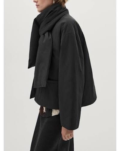 Демисезонная курта Massimo Dutti