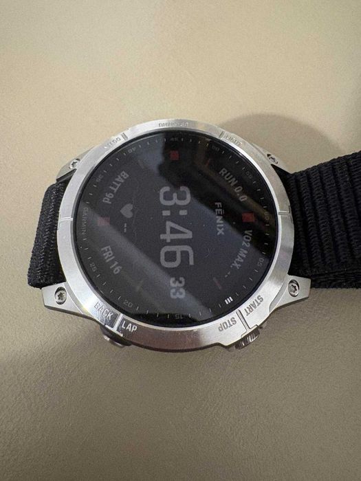 Garmin Fenix 7, 47 mm – stare impecabilă, 3 curele + încărcător original