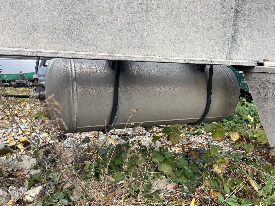 Butelie aer semiremorca Krone, Schmitz, Kogel disp. seara pt urgente