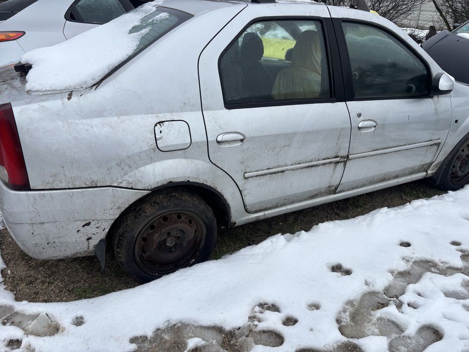 Dezmembrez logan 1.5 dci euro 4