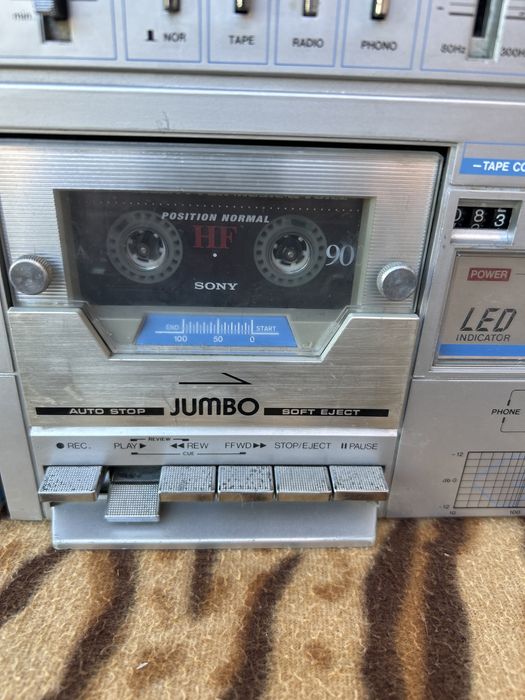 Radiocasetofon  JUMBO fabricat de JVC