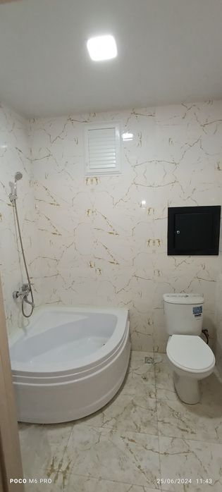 Dom sotiladi pul zarur kelishtirib beraman 3 xona 72.30.kv Samarqand