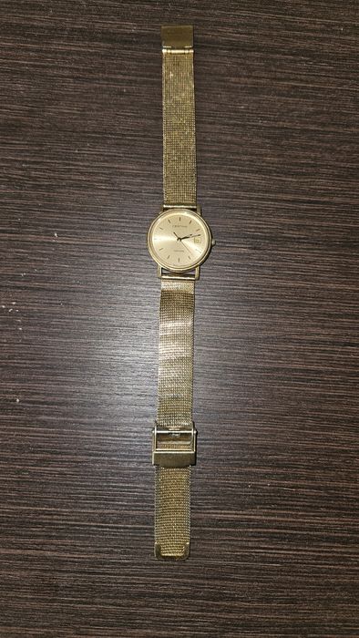 Продавам дамски часовник CERTINA